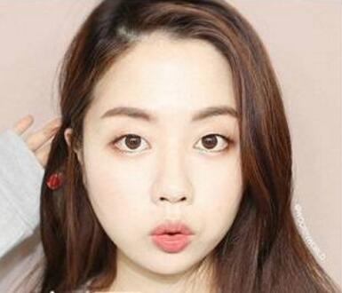 单眼皮的大救星眼线膏 让单眼皮的眼妆变得非常好看