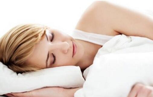 女性嗜睡的原因 可能经常是因为这3种问题导致