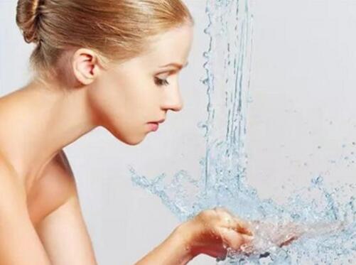 天生黄皮怎么补救 后天美白需要做好这几件事