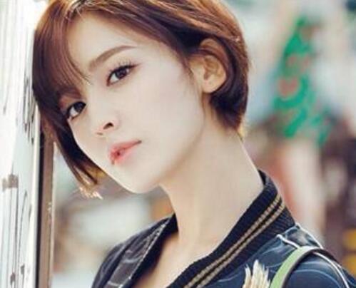 娜扎那么美发型也会踩雷 什么样的女孩适合剪短发