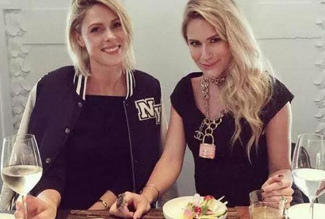 奢侈儿独特的项链 香奈儿从来都不会让女生失望