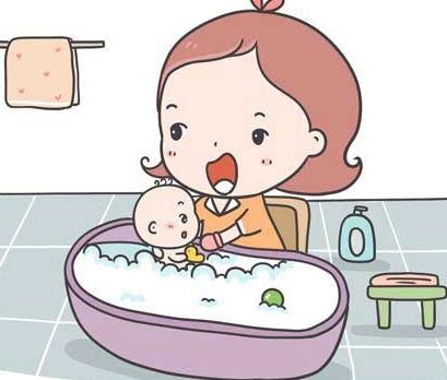 宝宝小肚脐脏又嫩 清洗得注意