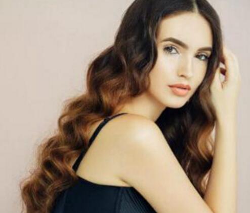 仙女卷发简单美丽 让你容光焕发