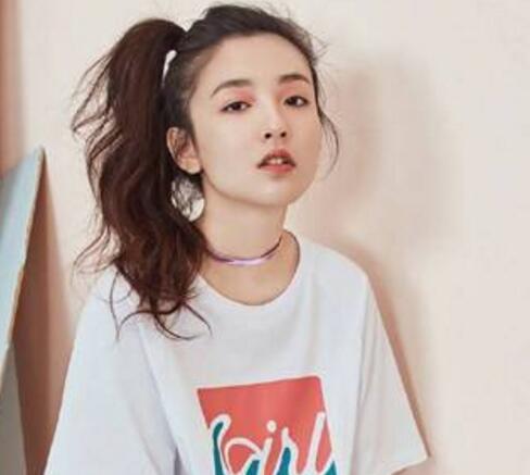 绑马尾也有技巧 女生编发出美丽造型