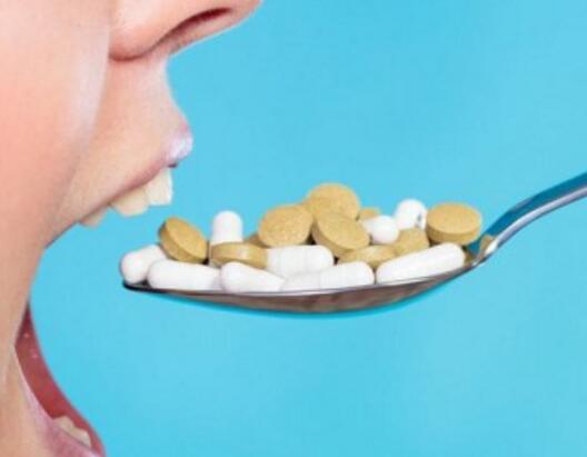 越来越多人出现慢性病 不过可能吃药不是最佳选择