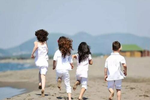 父母不优秀 能苛刻孩子优秀吗？