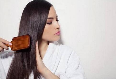 怀孕脱发现象加重 颜值就更加狂往下掉了