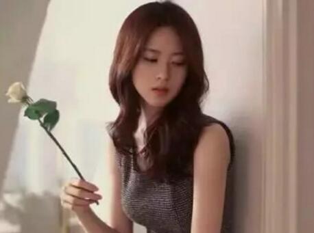 相亲对象跟我一样高 竟然还说我个子矮