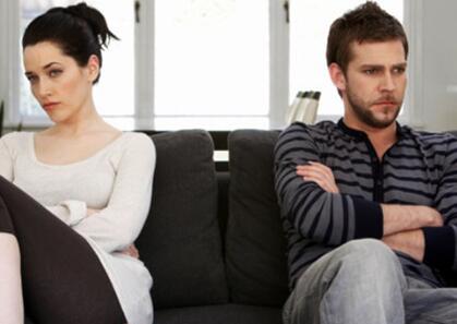 男朋友冷落自己但是又不分手该怎么办