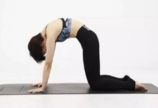 产后瑜伽帮宝妈恢复身材 这些事项也要注意