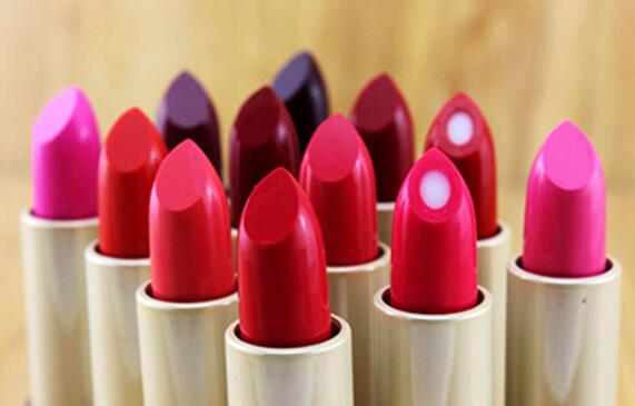 太依赖口红的危害 这样用它才真正安全
