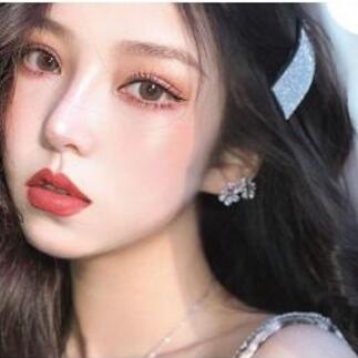 第一次带美瞳怎么护理 美瞳是很多女生的必备化妆品