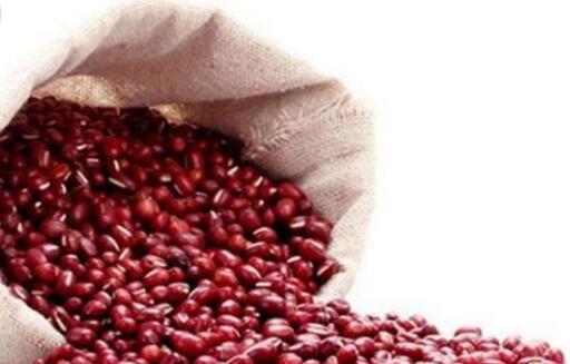 水肿吃什么食物更好 消水肿的食物和水果