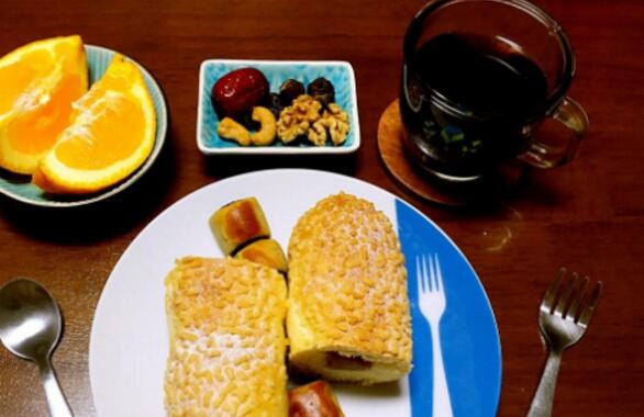 晚上喝黑咖啡能减肥吗 晚上喝黑咖啡能去水肿吗