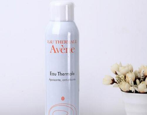 雅漾喷雾如何辨别真假 辨别雅漾喷雾真假的方法