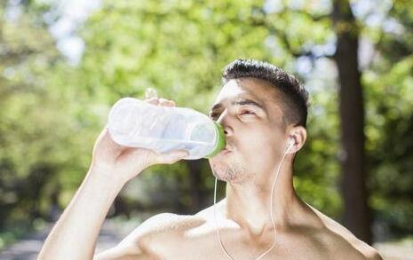 出汗能起到以下8大养生保健作用