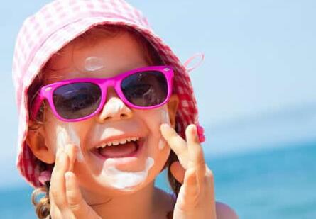 防晒霜怎么选购 好的防晒霜能够有效抵制紫外线