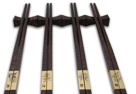 筷子用过久会诱发肝癌 如何判断筷子需要更换