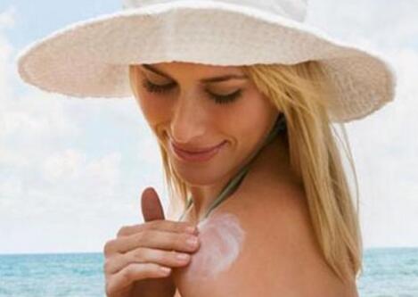 女性做好这个护肤步骤 让你保持年轻又省钱