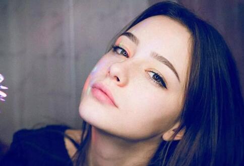 女生肌肤暗沉变成白皙 这些美容小技巧帮助你