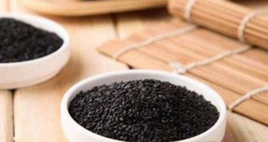吃黑芝麻有什么好处 吃黑芝麻头发会变黑么