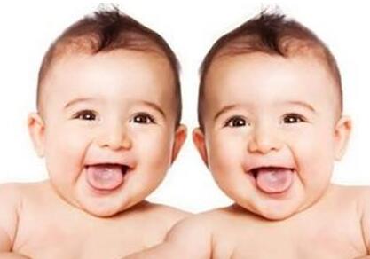 婴儿头发稀少怎么办 教大家解决宝宝头发稀少的六个方法