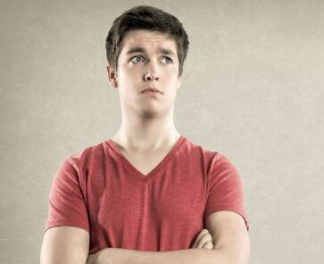 说男的弯了什么意思 弯男和直男区别