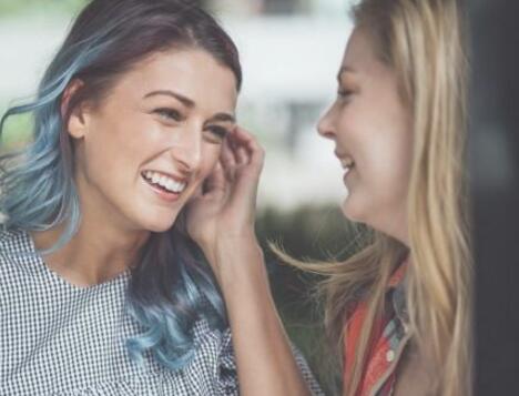 你是否想要知道如何让聊天的过程热络起来 不再尴尬呢