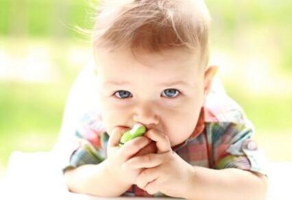 家长该怎么样帮孩子洗丁丁才健康呢