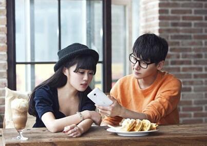 对于爱情的选择 女性需要的是足够的自主权