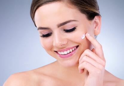 夏日美白护理 让女生亮白更出彩