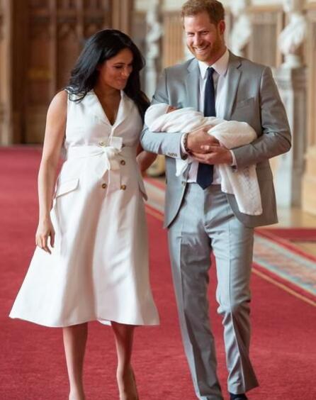 哈里王子儿子名字 阿尔奇·哈里森·蒙巴顿-温莎