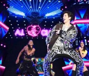 王力宏回应索吻二哥除了音乐就是宠妻