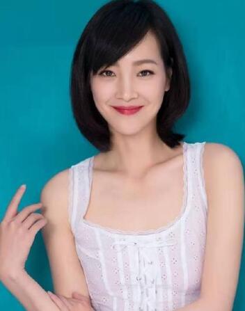 何杜娟一个优秀的女人勇敢做自己