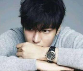 李敏镐低调了这么多年 真的是有钱人的生活