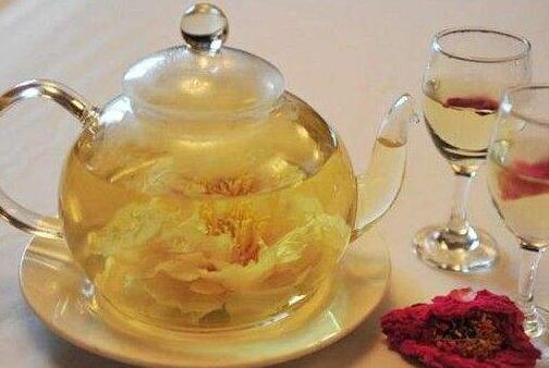 情不自禁的意思是什么 情不自禁的禁是什么意思