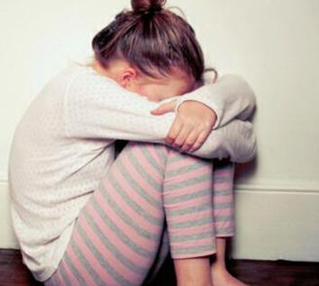 儿童在地震中受伤应该怎么办