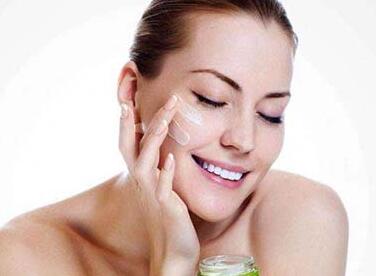 女性都怕去角质的疼 这些温柔的方式你可以试试看