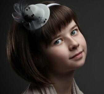 头发太硬适合留什么发型