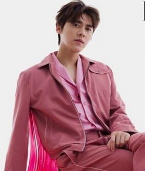 男生刘海发型就能为你带去更多一份的时尚帅气