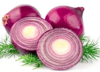 常吃洋葱好处多 坚持半个月癌细胞也不敢扰