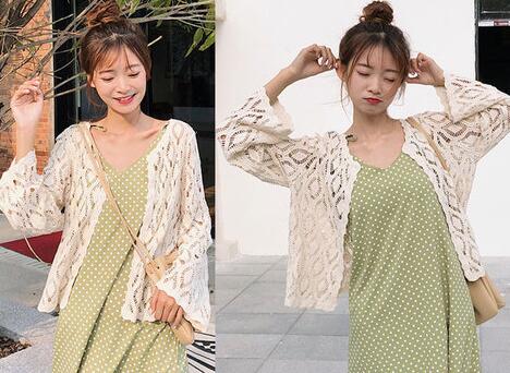 夏季里薄款的镂空针织衫 解决了怕晒又怕冷的问题