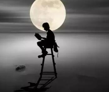 村上春树经典语录 总有一句让你感悟人生