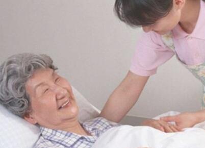 股骨头坏死对身体的危害具体有哪些呢