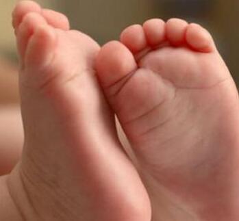 怎么能彻底治好脚气 治脚气最有效的方法