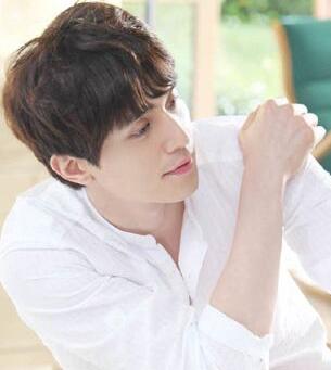 男生留什么发型容易打理 你是哪种呢