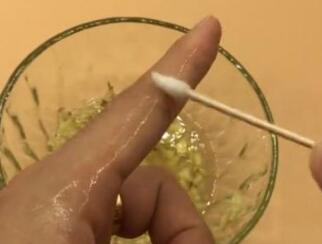 手上长水泡很痒怎么办 教你一个土方法一擦就好了