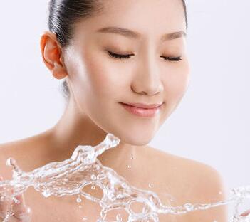 夏天到了孕妇可以用冷水洗澡吗