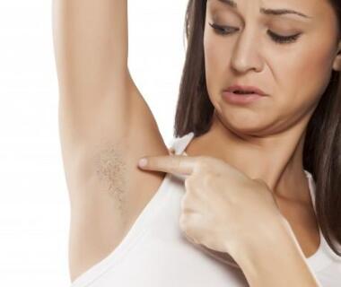 女生腋下毛去除有什么坏处 为什么要去除腋毛