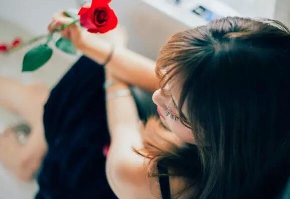 抑郁症的自我治疗是什么 治疗抑郁症的偏方有哪些